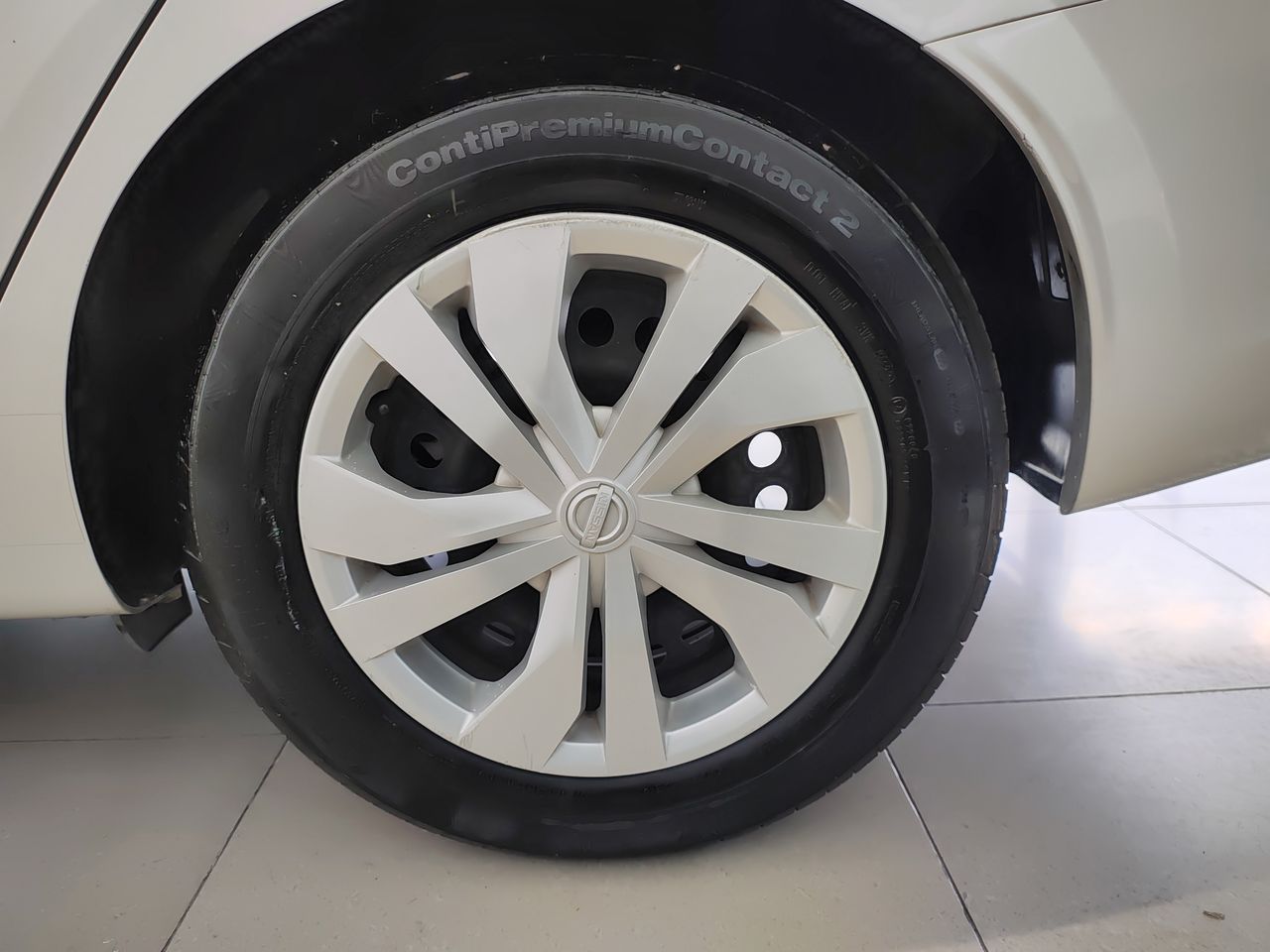 2020 Nissan VERSA SENSE MT