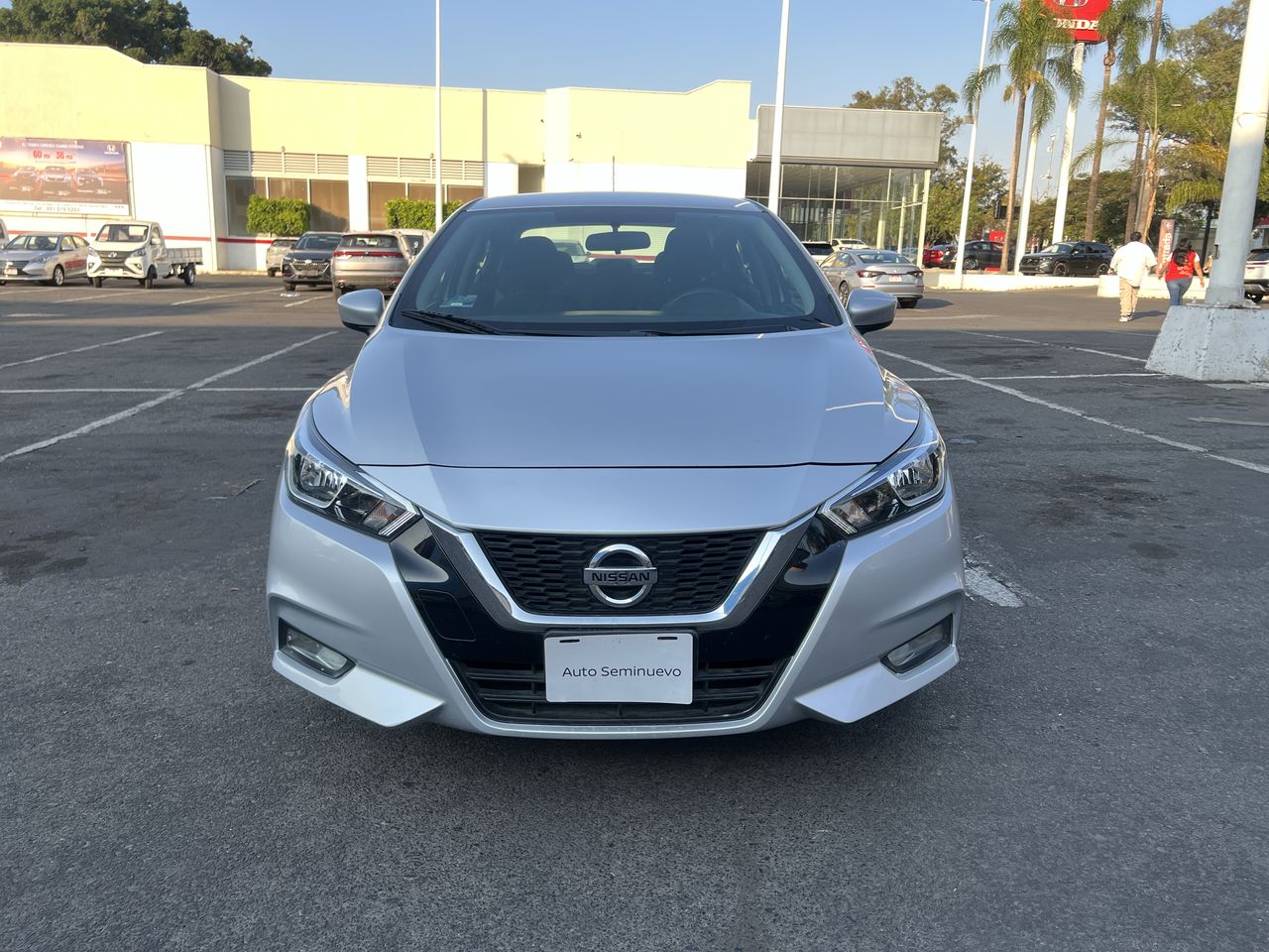 2022 Nissan VERSA ADVANCE MT