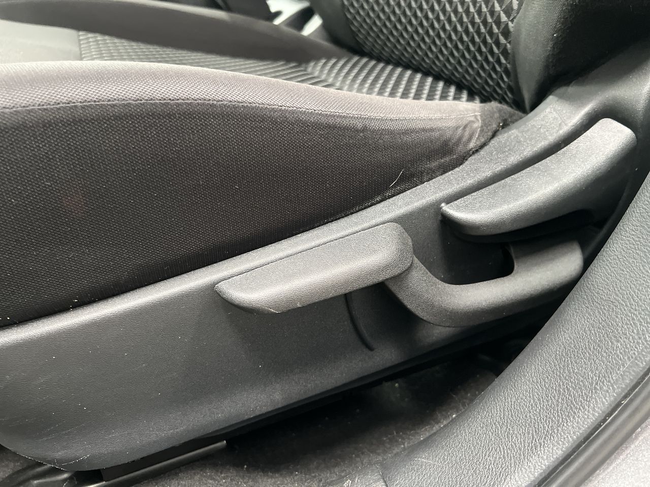 2021 Nissan VERSA SENSE CVT 21