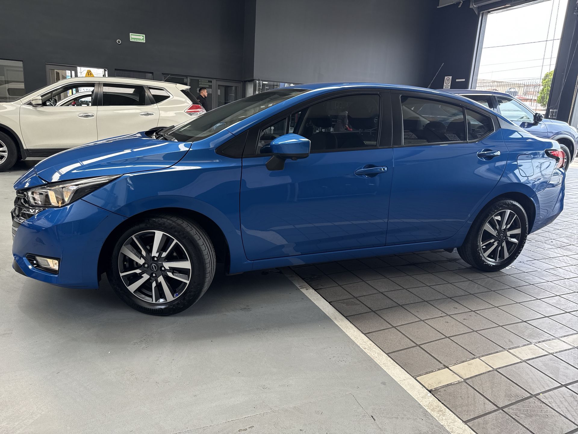 2024 Nissan VERSA ADVANCE MT 24