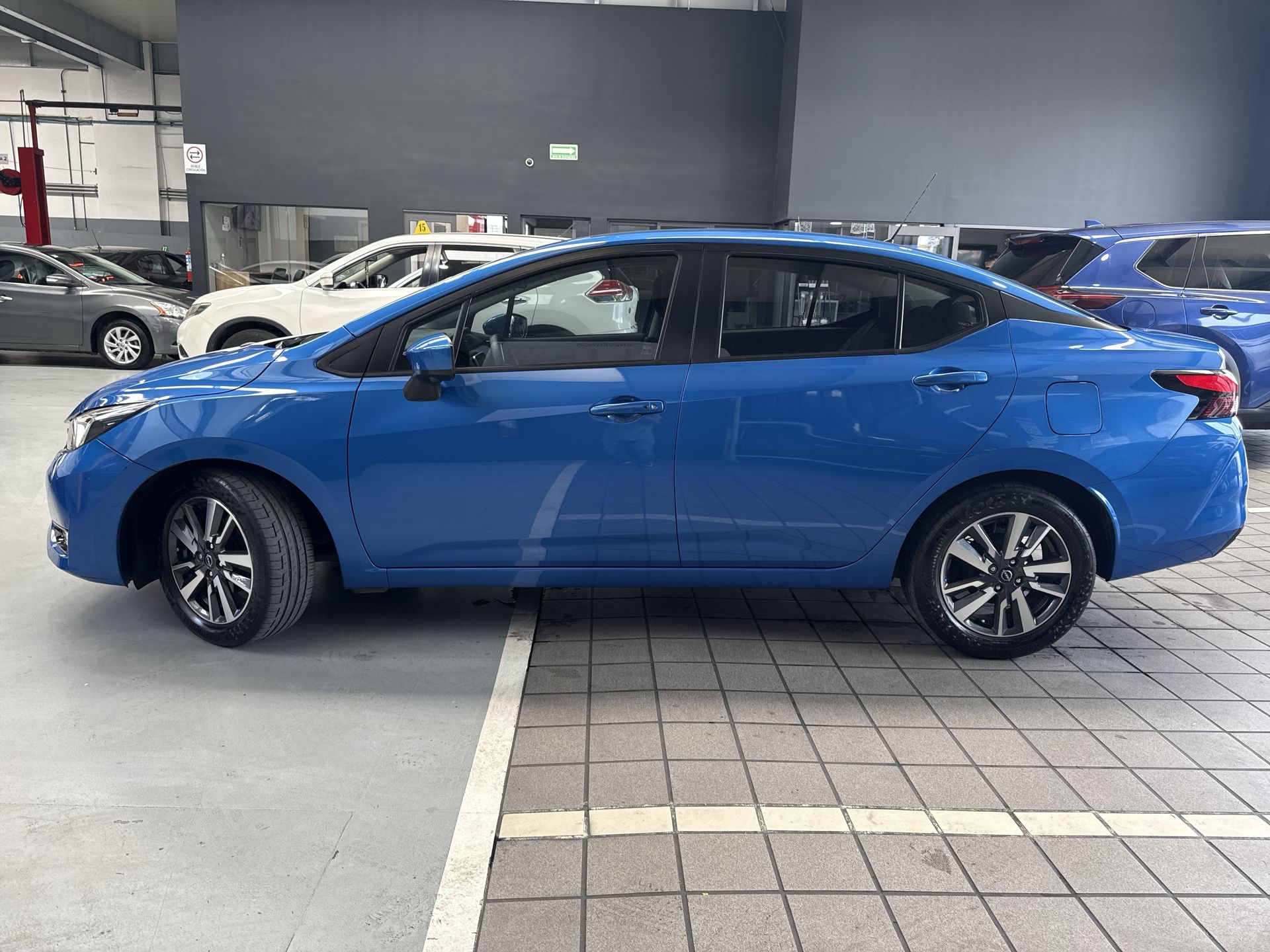 2024 Nissan VERSA ADVANCE MT 24