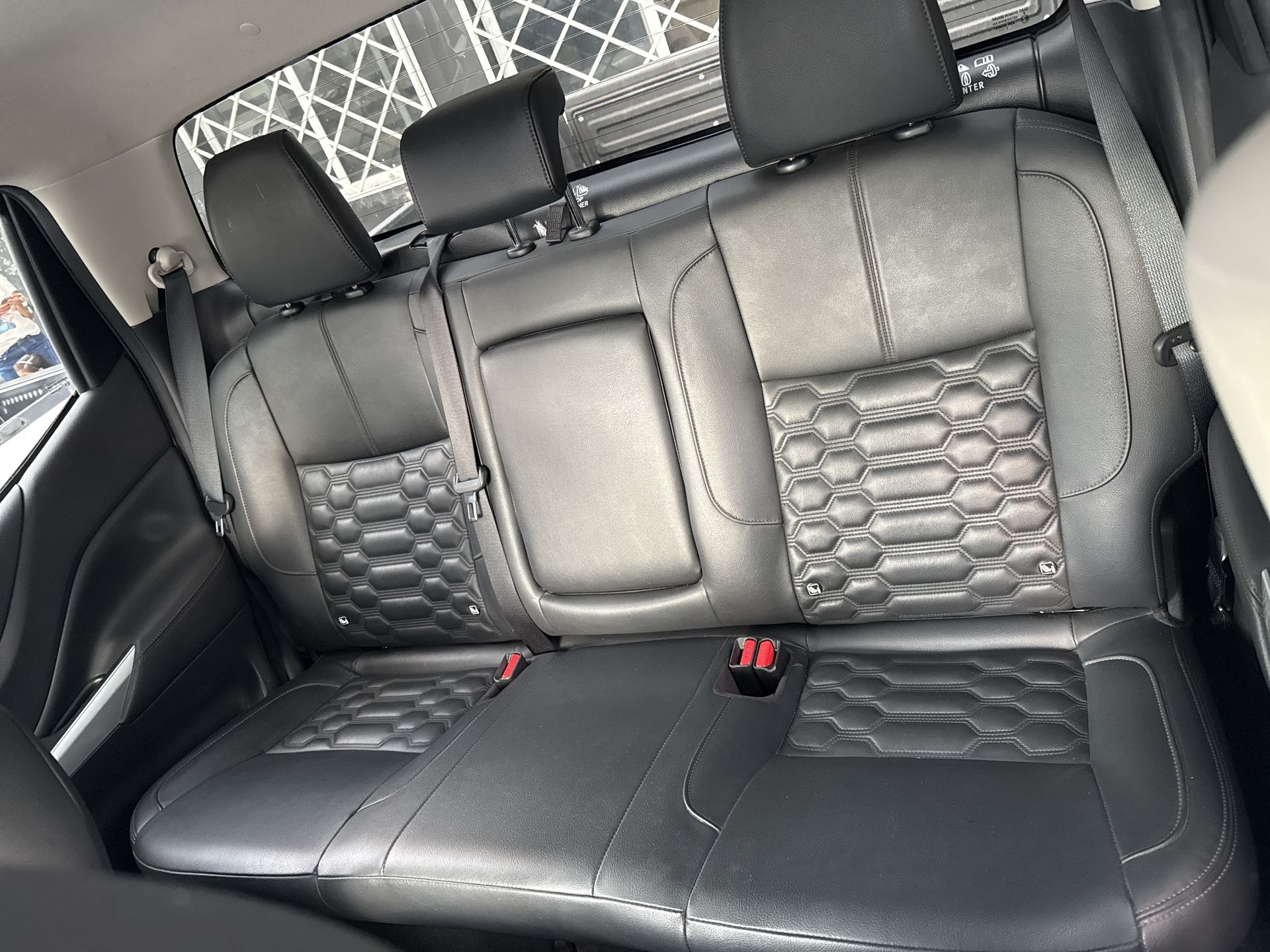 2023 Nissan FRONTIER PLATINUM LE TA 23