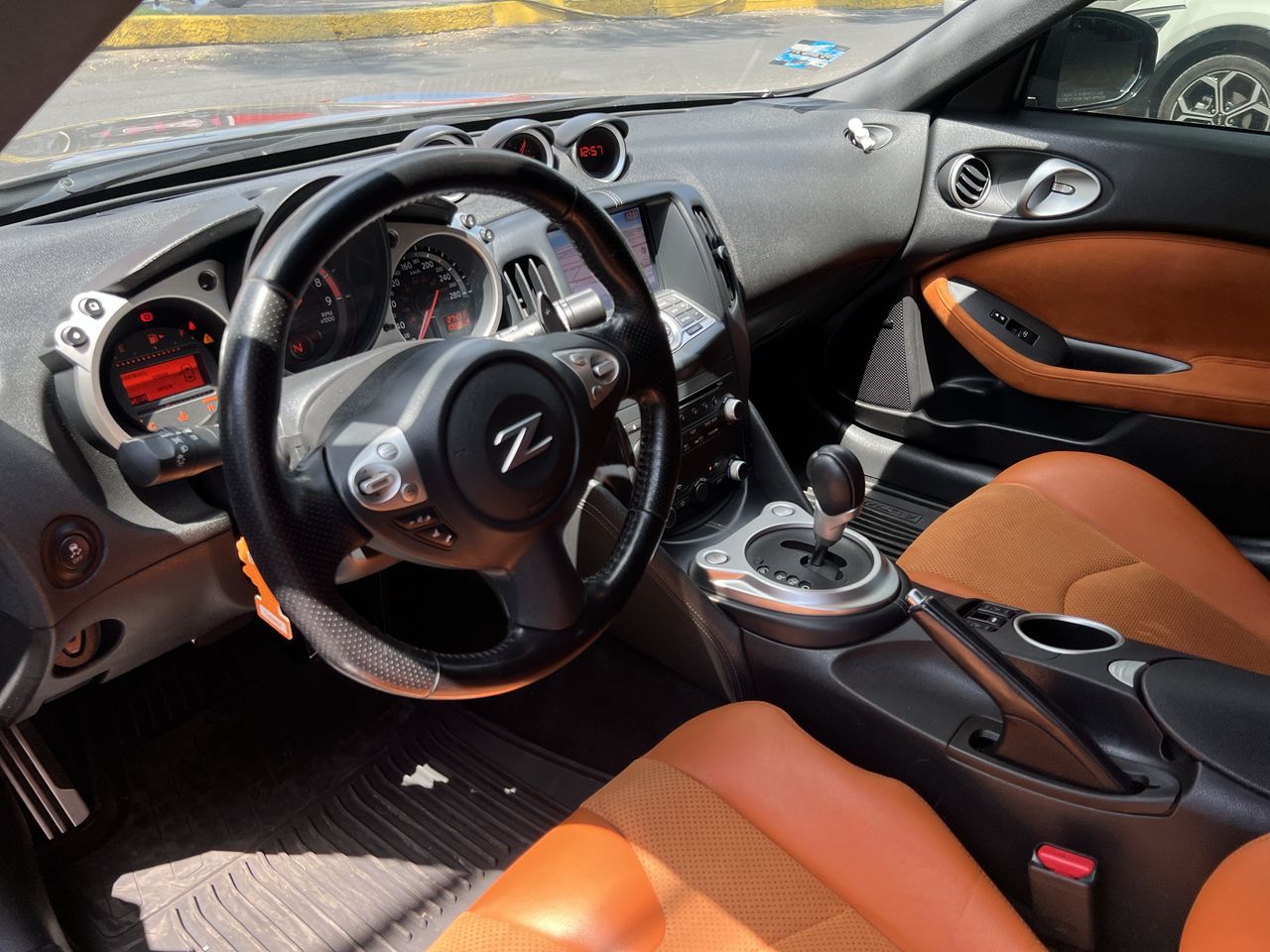 2018 Nissan 370Z TOURING T/A