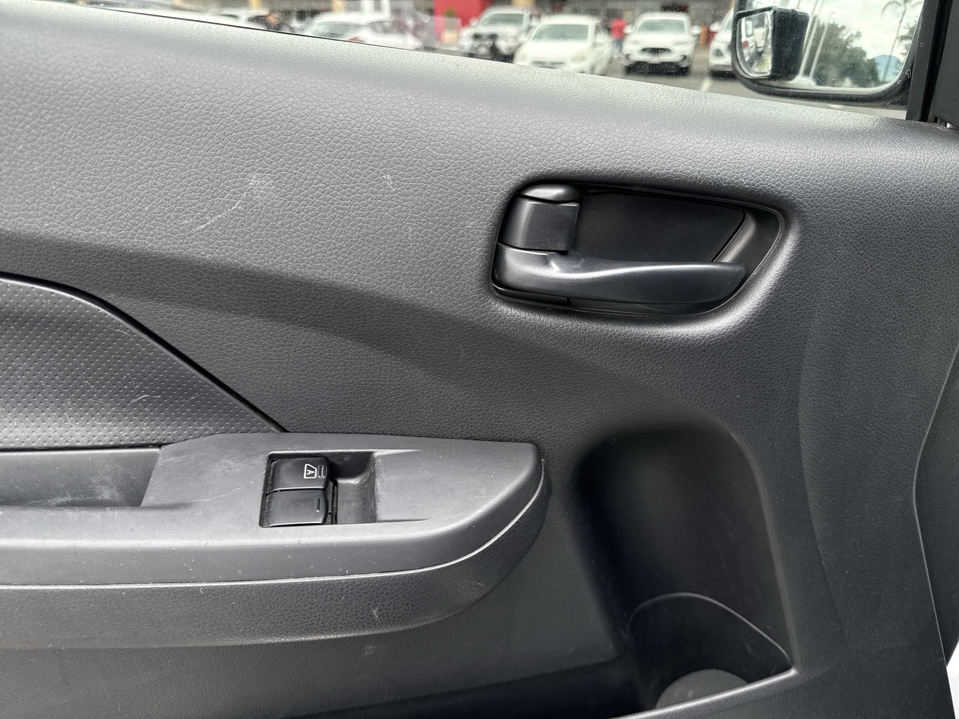 2023 Nissan NV350 URVAN PANEL AMPLIA AA 23