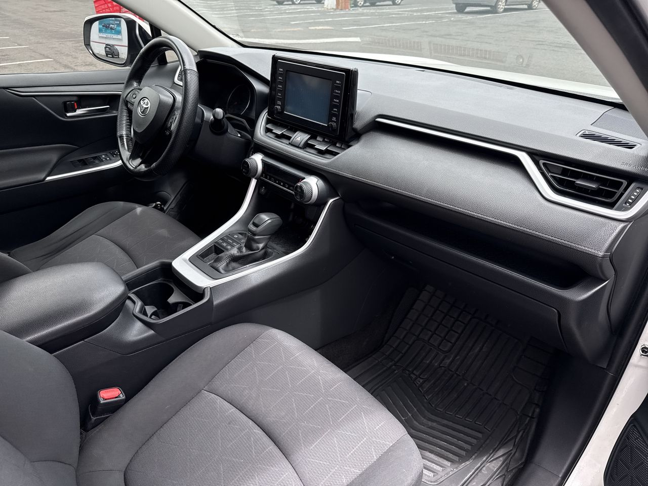 2019 Toyota RAV4 2.5 XLE AWD AT