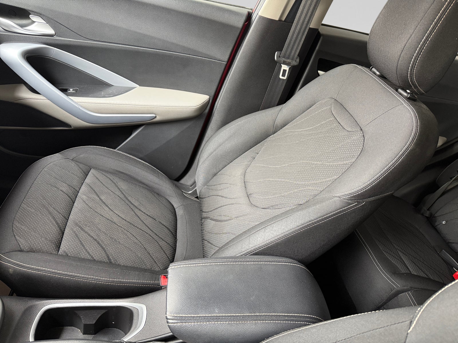 2022 Chevrolet GROOVE LT AT