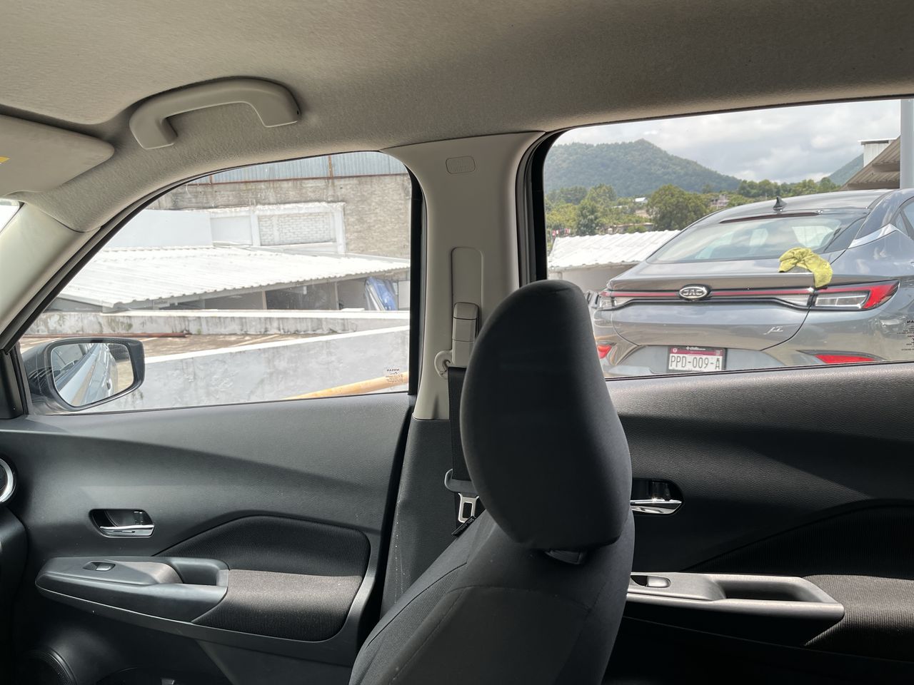 2022 Nissan KICKS ADVANCE 1.6 LTS MT 22