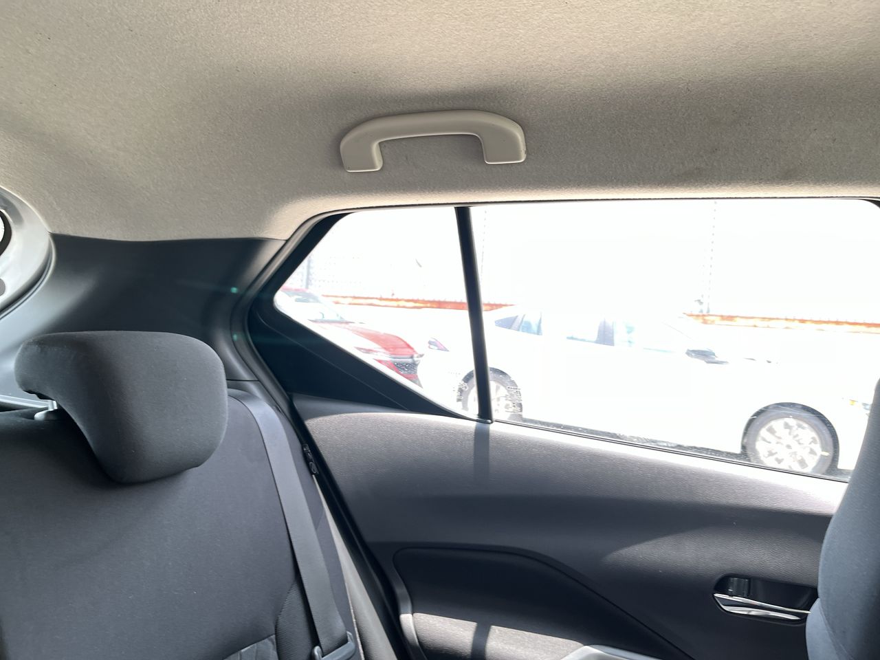 2022 Nissan KICKS ADVANCE 1.6 LTS MT 22