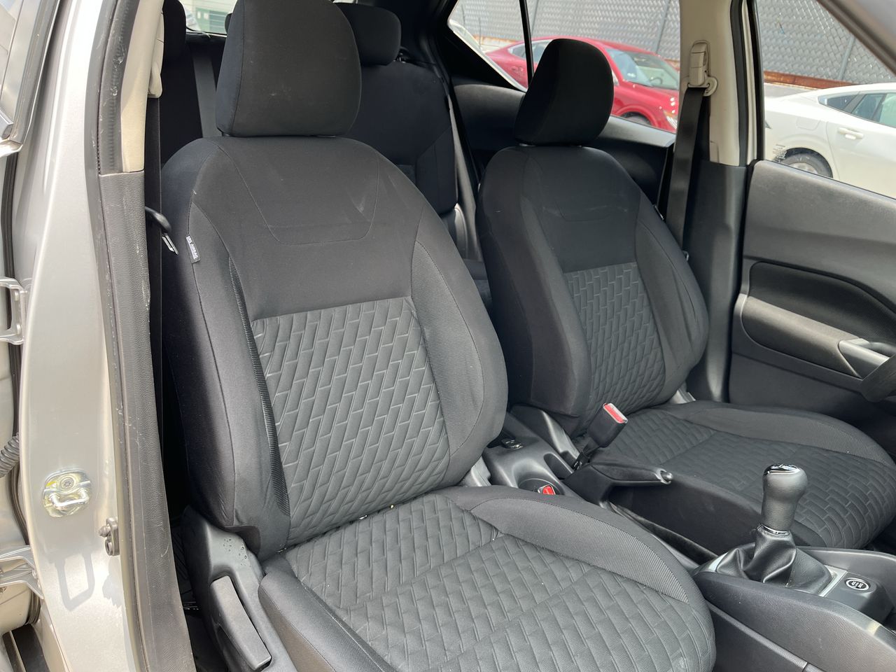 2022 Nissan KICKS ADVANCE 1.6 LTS MT 22