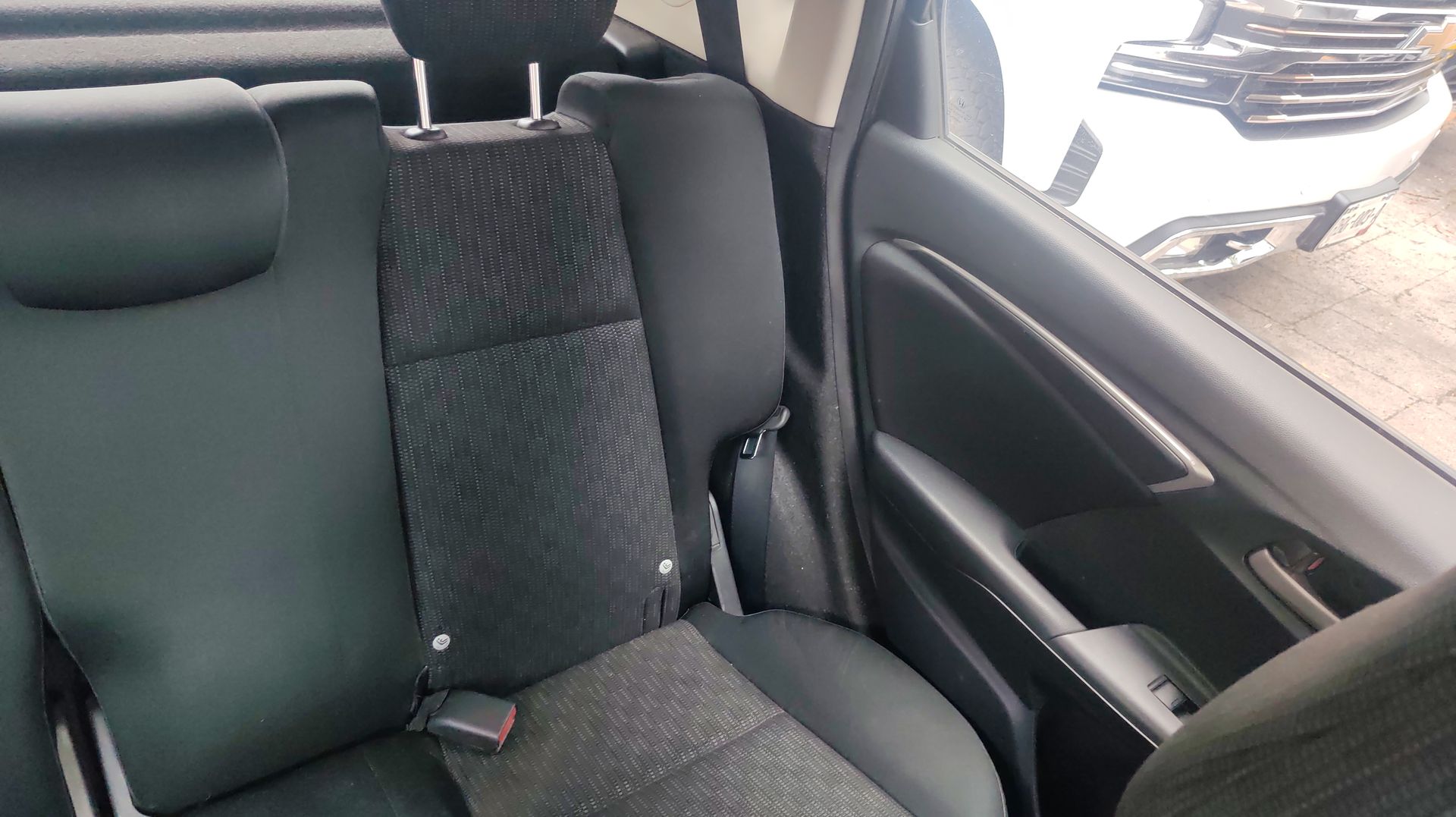 2015 Honda FIT 1.5 COOL MT