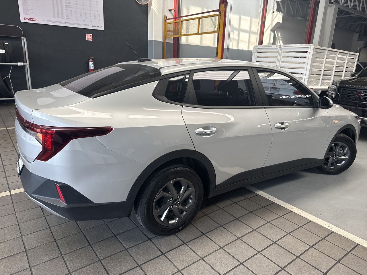 2025 Kia K3 LX MT