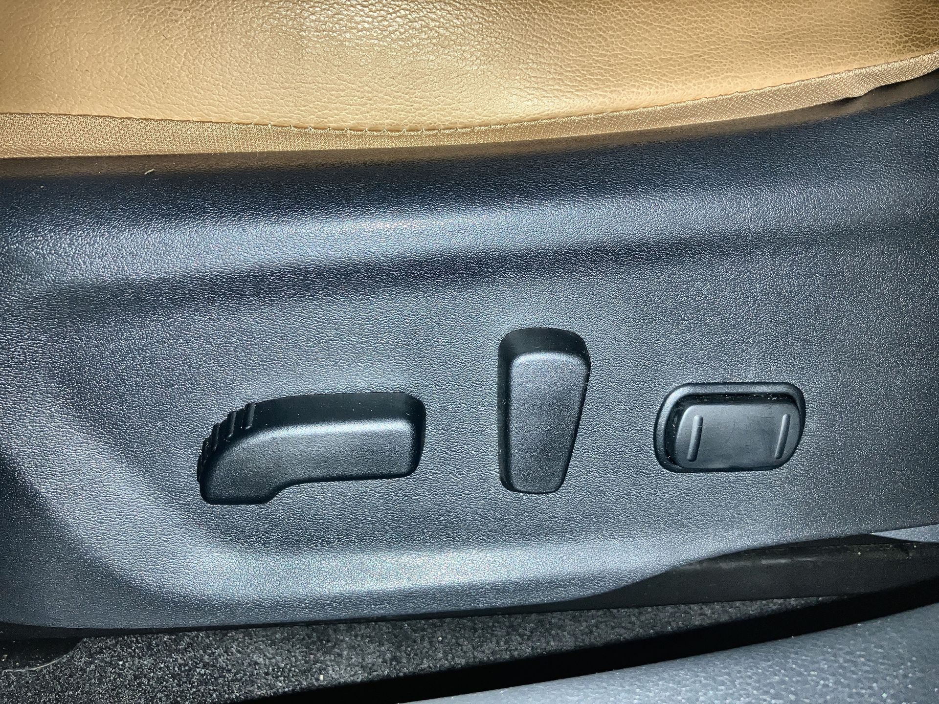 2024 Nissan SENTRA PLATINUM BITONO CVT 24