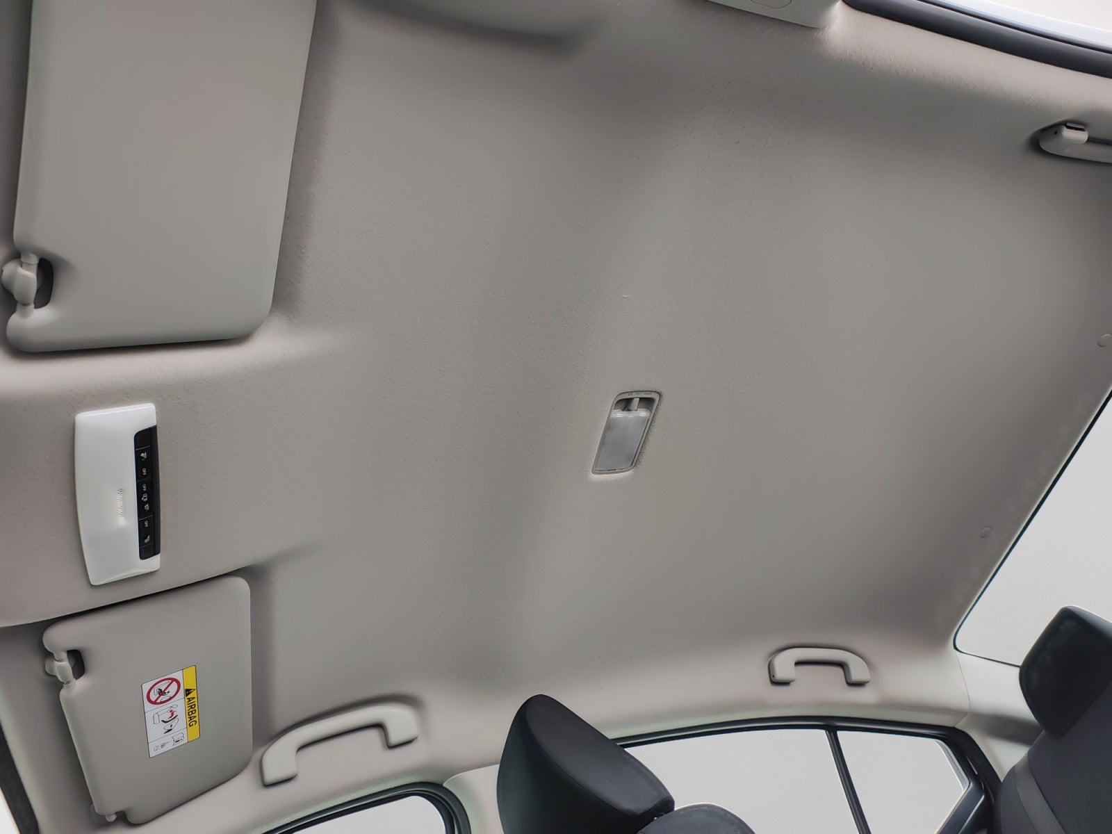 2023 Nissan VERSA ADVANCE MT 23