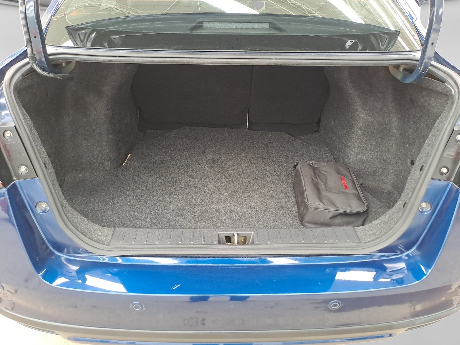 2022 Nissan VERSA ADVANCE MT 22