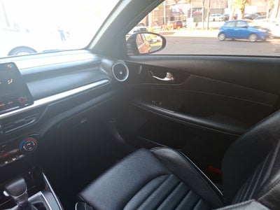 2023 Kia FORTE GT LINE