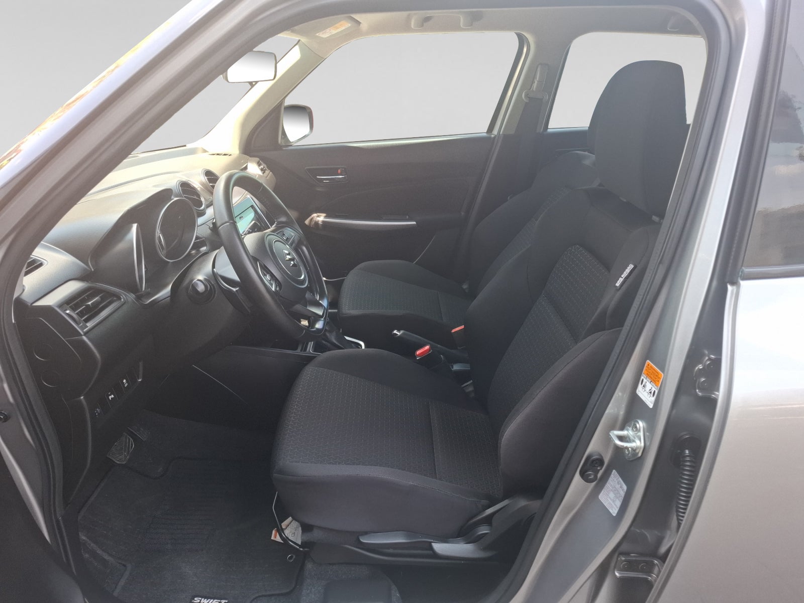 2021 SUZUKI SWIFT GLX CVT