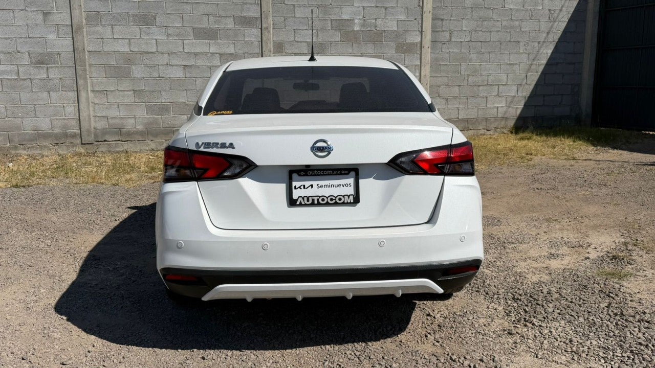 2022 Nissan VERSA ADVANCE MT 22