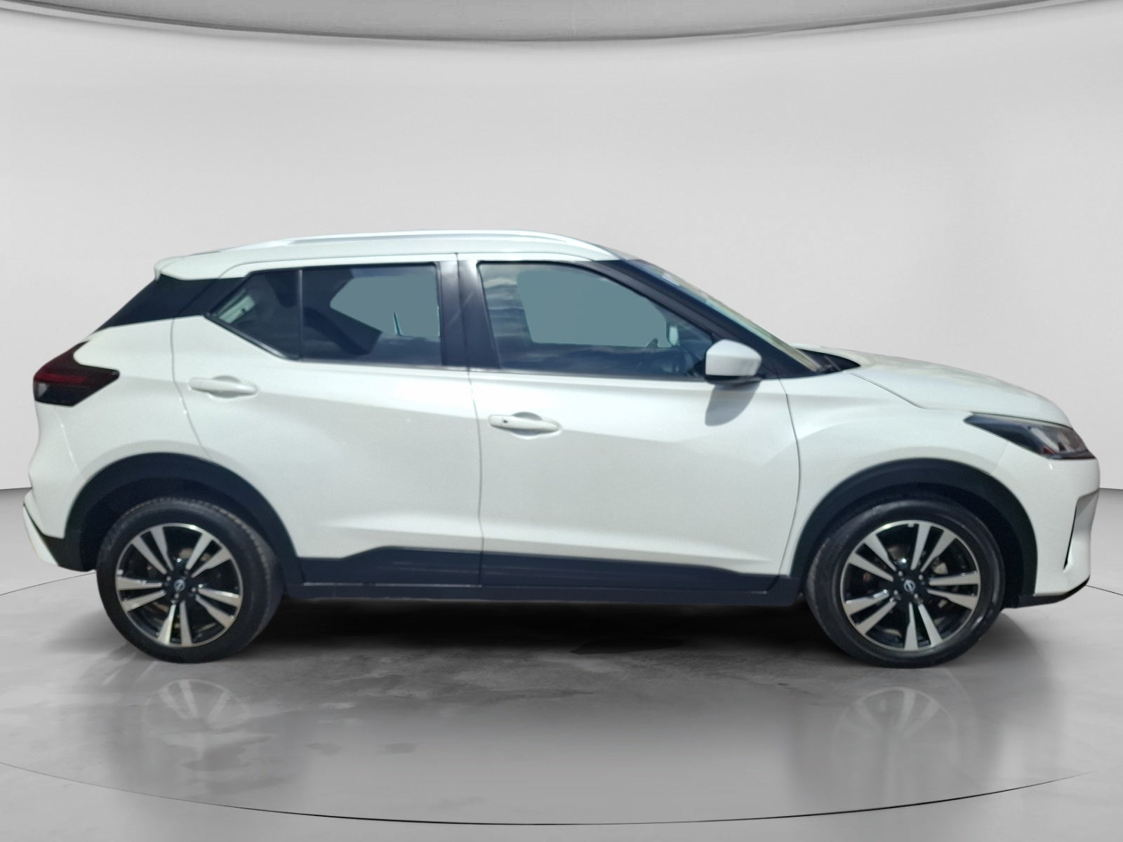 2024 Nissan KICKS PLAY ADVANCE 1.6 LTS CVT 24