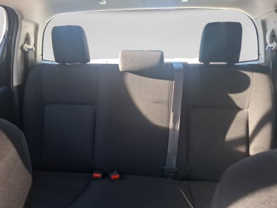 2023 Toyota HILUX D-CAB BASE