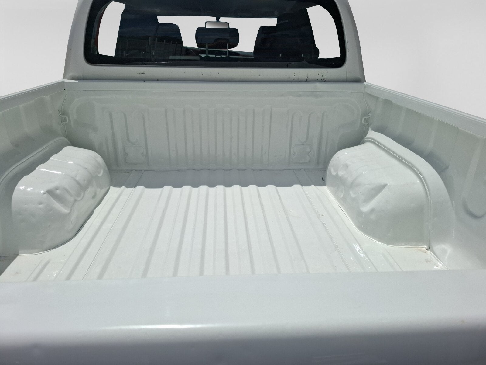 2023 Toyota HILUX D-CAB BASE