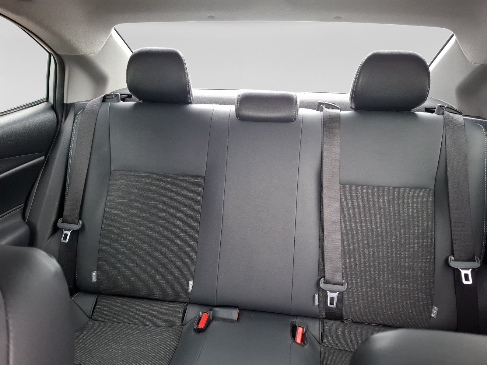 2021 Toyota YARIS S MT